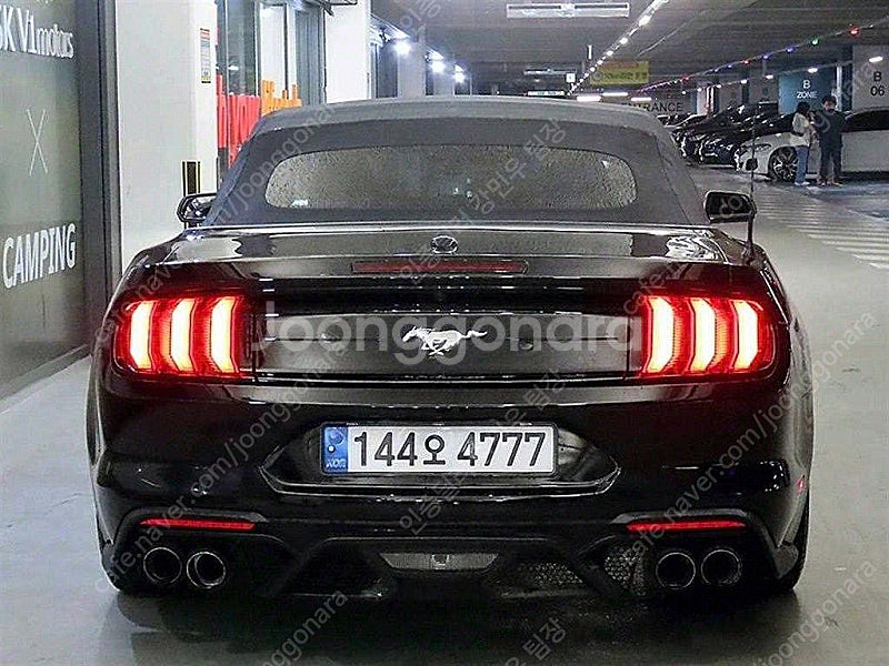 포드 머스탱 중고 머스탱 중고차 검정색 2018년식 6...--6