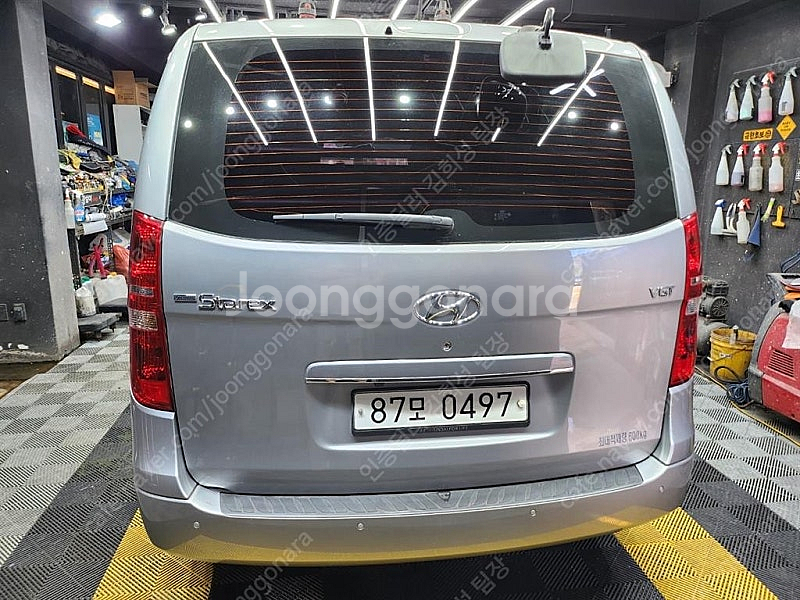 스타렉스 5밴 중고차 그랜드 스타렉스 중고 차 회색 2018년식 17,265km 5인승 모던 중고차 사는법--3