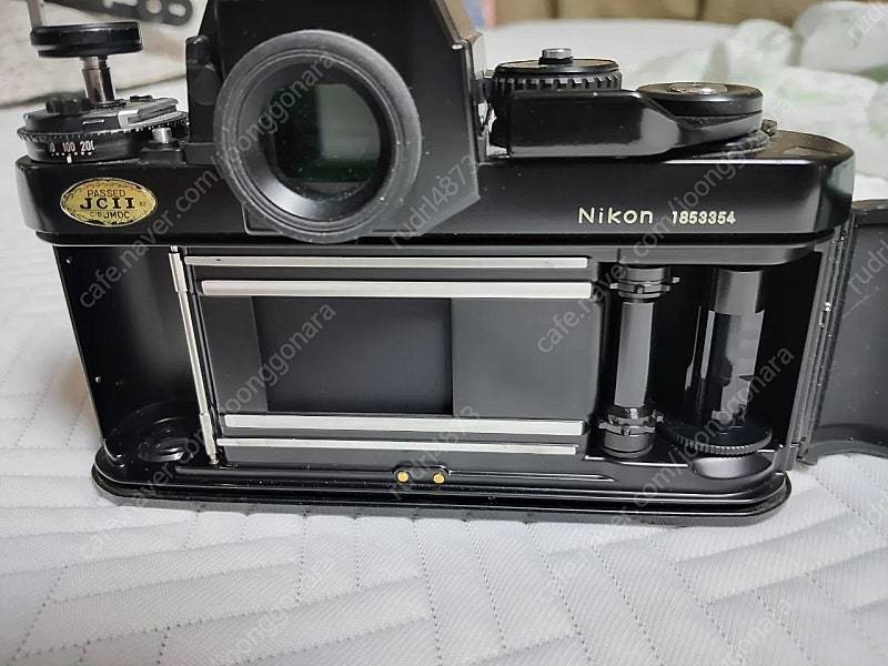 니콘 필름 카메라 F3 이미지