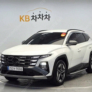 투싼 중고 투싼 중고가격 투싼 중고차 흰색 2024년식 5,538km 가솔린 1.6 터보 2WD 프리미엄 개인사업자 차량구매