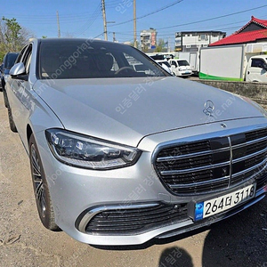 벤츠 S클래스 중고 S클래스 W223 S350d 벤츠 중고 은색 2023년식 55,557km S350 d 중고자동차