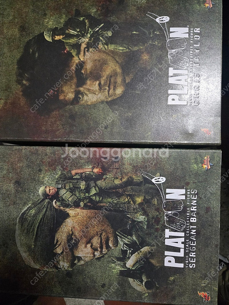 핫토이 저스티스 리그 시리즈 외 여러가지 판매합니다.--7