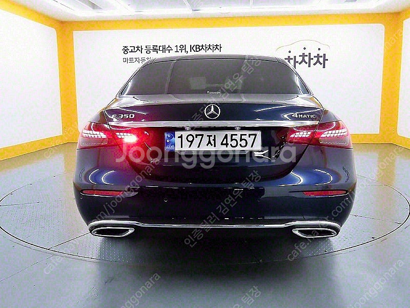 파란색 벤츠 E클래스 중고 W213 E350 4MATI...--8
