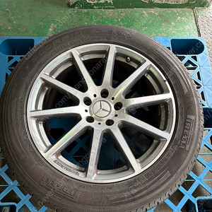 20인치 벤츠 지바겐 G63 AMG 중고휠 1대분 PCD130 9.5J +35
