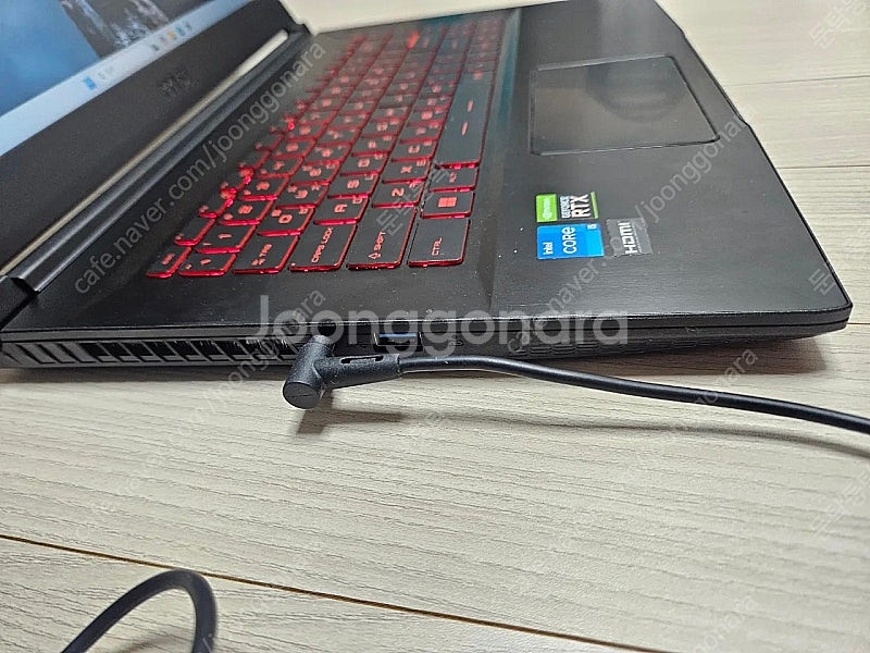 급쳐 15인치 RTX3050 가벼운게이밍노트북팝니다--2