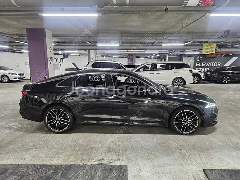 중고차 기아 K5 3세대 중고 검정색 2023년식 21...--4