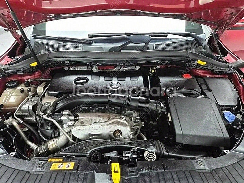벤츠 GLA 중고 벤츠 GLA클래스 중고 빨간색 2021년식 45,476km GLA220 중고차구매--6