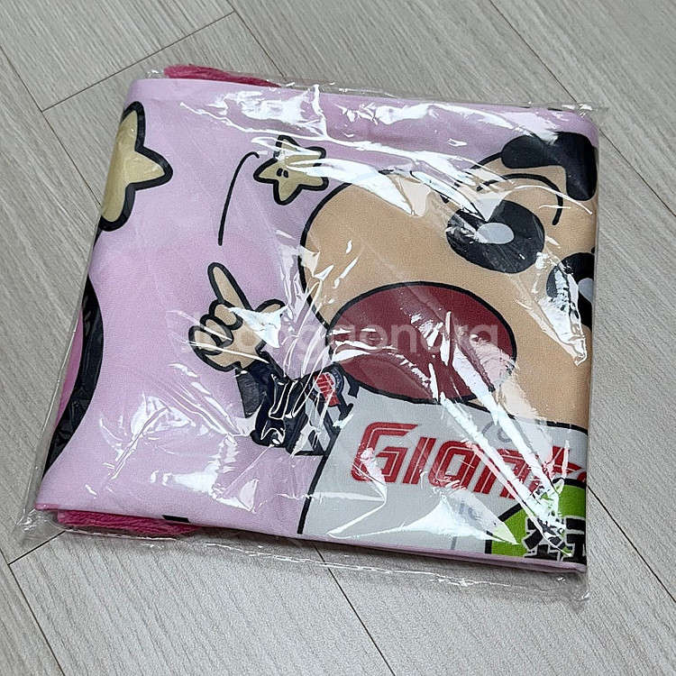 (새상품) 롯데 자이언츠 짱구 초코비 핑크 머플러--0