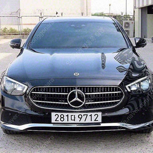 64,405 km 22년식 벤츠 E클래스 중고 W213 E350 4MATIC 아방가르드 실매물인증중고차 검정색