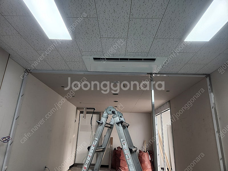 [판매] 중고 천장형 냉난방 시스템 에어컨 판매 및 설...--2