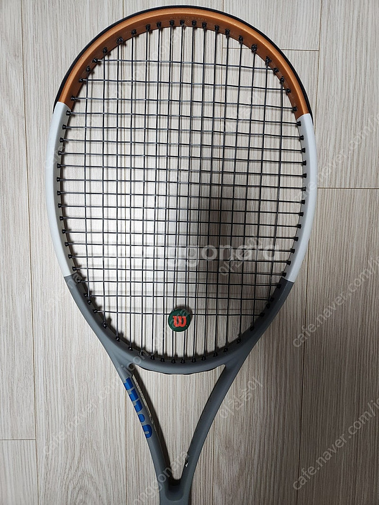 윌슨 블레이드 v7 테니스라켓 (305g/98sq)--2