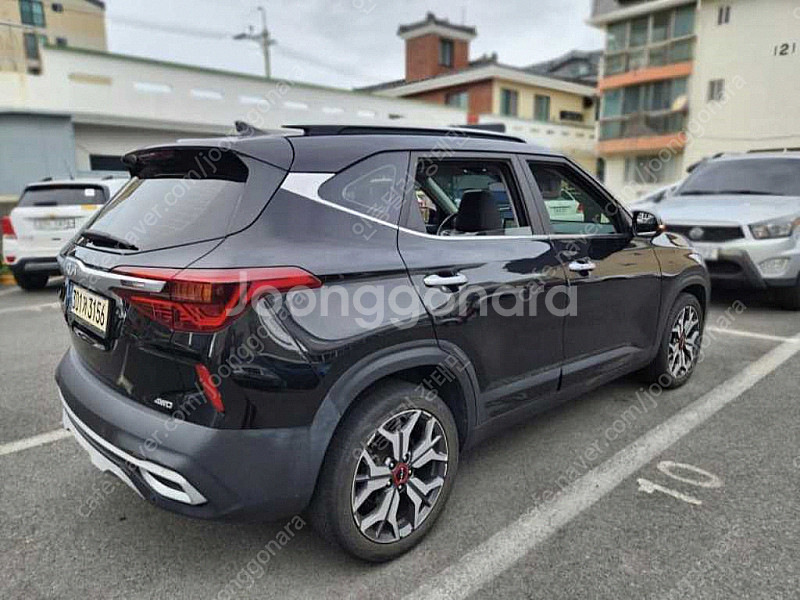 기아 셀토스 가솔린 16 터보 4WD 중고 저렴하게 판...--2