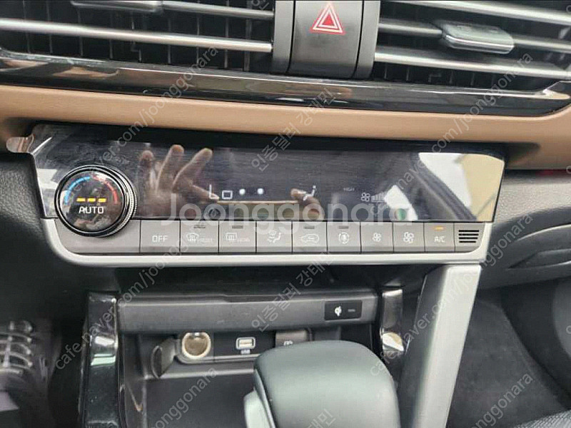 기아 셀토스 가솔린 16 터보 4WD 중고 저렴하게 판...--9