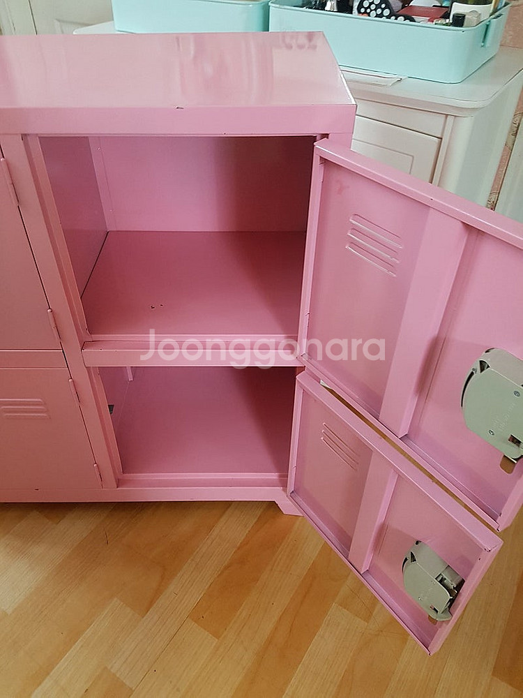 까사미아프렌치가든의자..핑크철제4단수납장...마담알렉산...--1