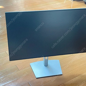 델 dell u2722de qhd 모니터 팝니다