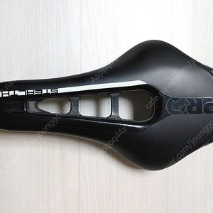 컨디션상) 초경량 시마노 스텔스 프로 카본레일 안장(152mm) 팝니다 (택포12만)