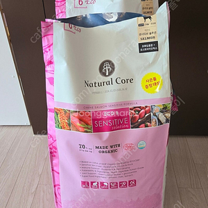 네츄럴코어 에코6 유기농사료 연어 10kg