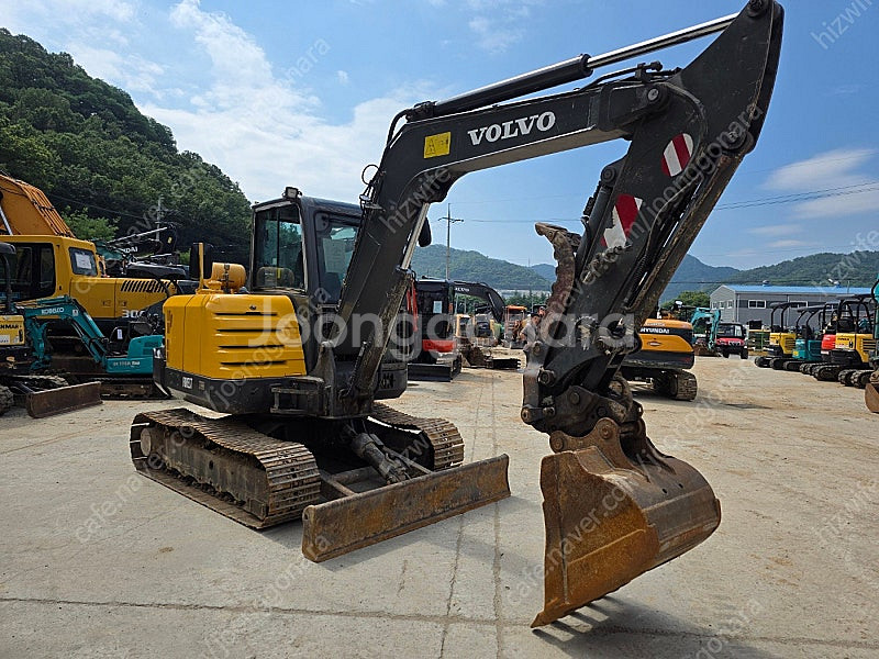 중고굴삭기 볼보 EC55C 2012년 9월식 코끼리집게...--6