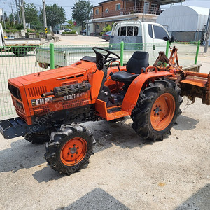 대동트랙터L1901-4WD 19마력트랙터