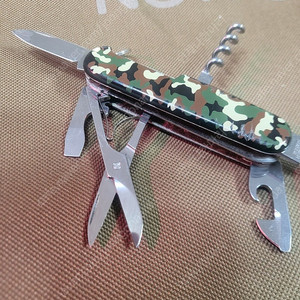 VICTORINOX 1.3603.94 스파르탄 밀리터리