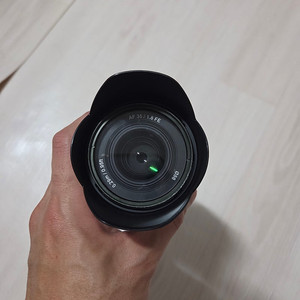 삼양 AF35MM F1.8 소니FE용 렌즈 후드 포함