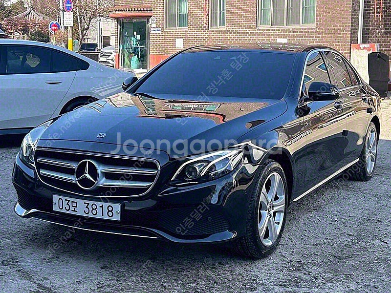 벤츠 E클래스 중고차 벤츠 중고차 수입중고차 검정색 2...--3