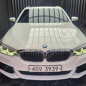 BMW 5시리즈 중고 BMW 중고 5시리즈 중고차 할부 흰색 2018년식 76,940km 530i xDrive M 스포츠 가성비 좋은 중고차
