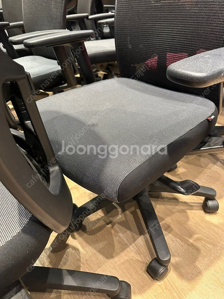 [판매] A급 퍼시스 시디즈 듀오백 파트라 사무실의자 ...--1