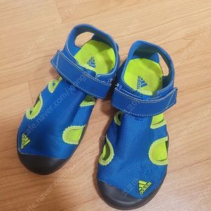 아디다스키즈 샌들 210