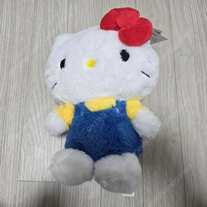 미니소 헬로키티 인형 배낭가방 판매합니다~