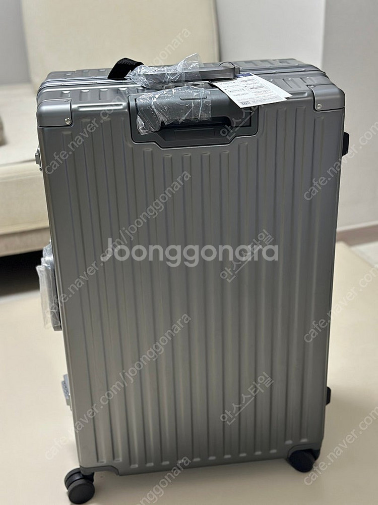 리드볼트 쿼디 캐리어 28인치 다크그레이 새상품--0