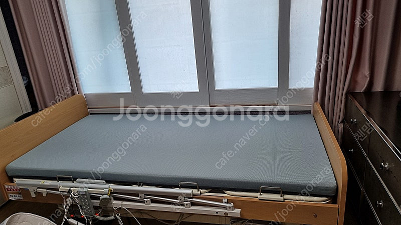 전자동 자세 변환 침대--0
