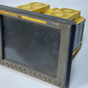 FANUC 160i-LA A02B-0236-B613 LCD 메인프레임
