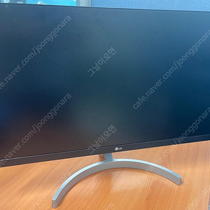 [가격인하/액정파손/부품용] LG 모니터 판매합니다 (24mk600m) / (부품용 / 모델 : 24MK600MW)
