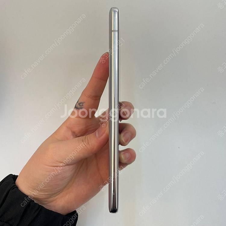 91975(울산중고폰) 갤럭시퀀텀 실버 128GB 판매...--5