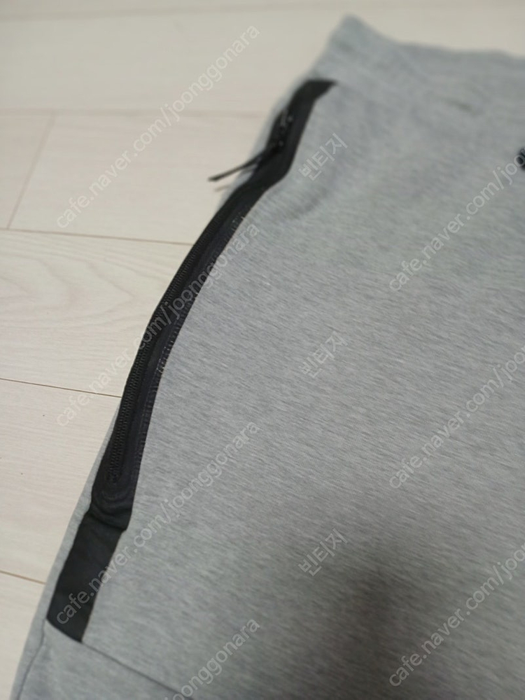 나이키 테크팩 반바지 이미지