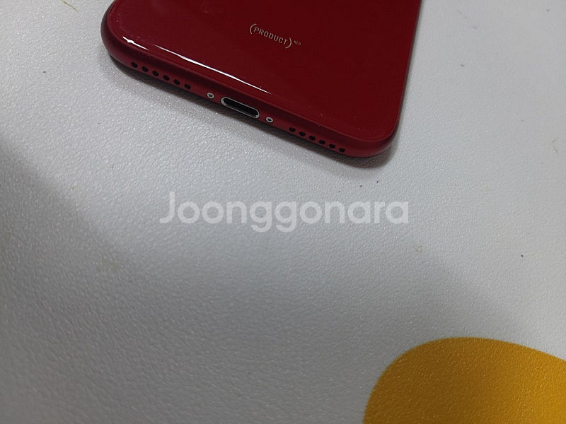 아이폰SE3 SSS급 레드색상--4