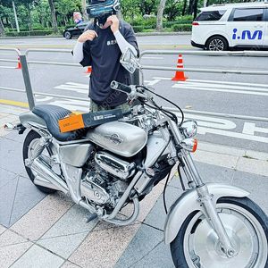혼다 올드마그나 250