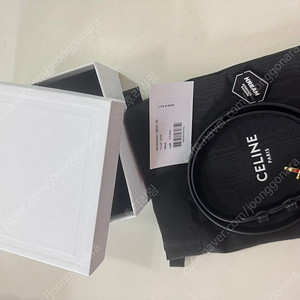 셀린느 트리옹프 벨트 스몰 블랙 70사이즈