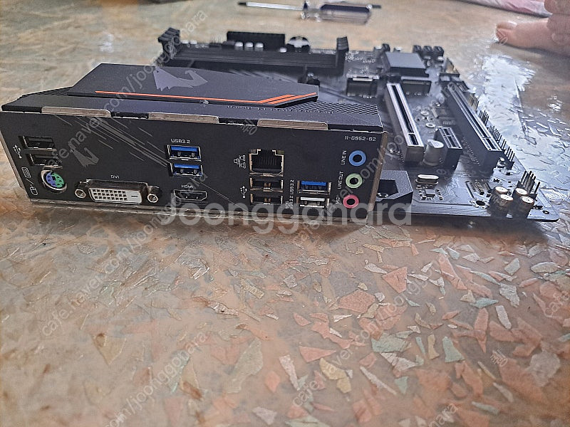 기가바이트 b550m aorus elite 메인보드 팝...--3