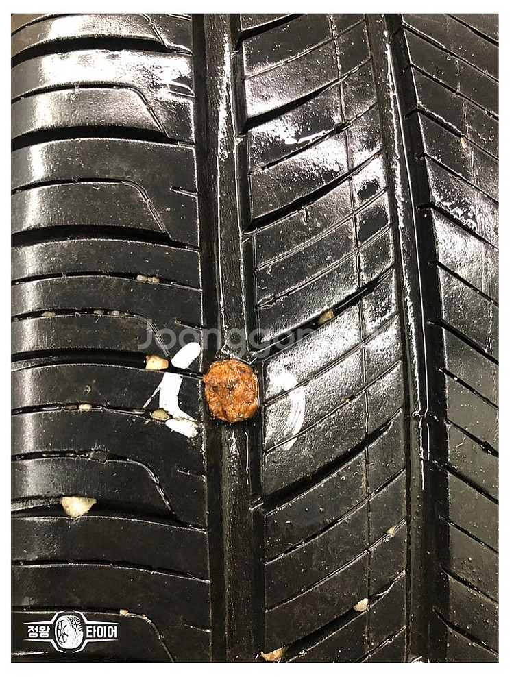 중고타이어 한국타이어 키너지GT 225/45R17 아반...--7