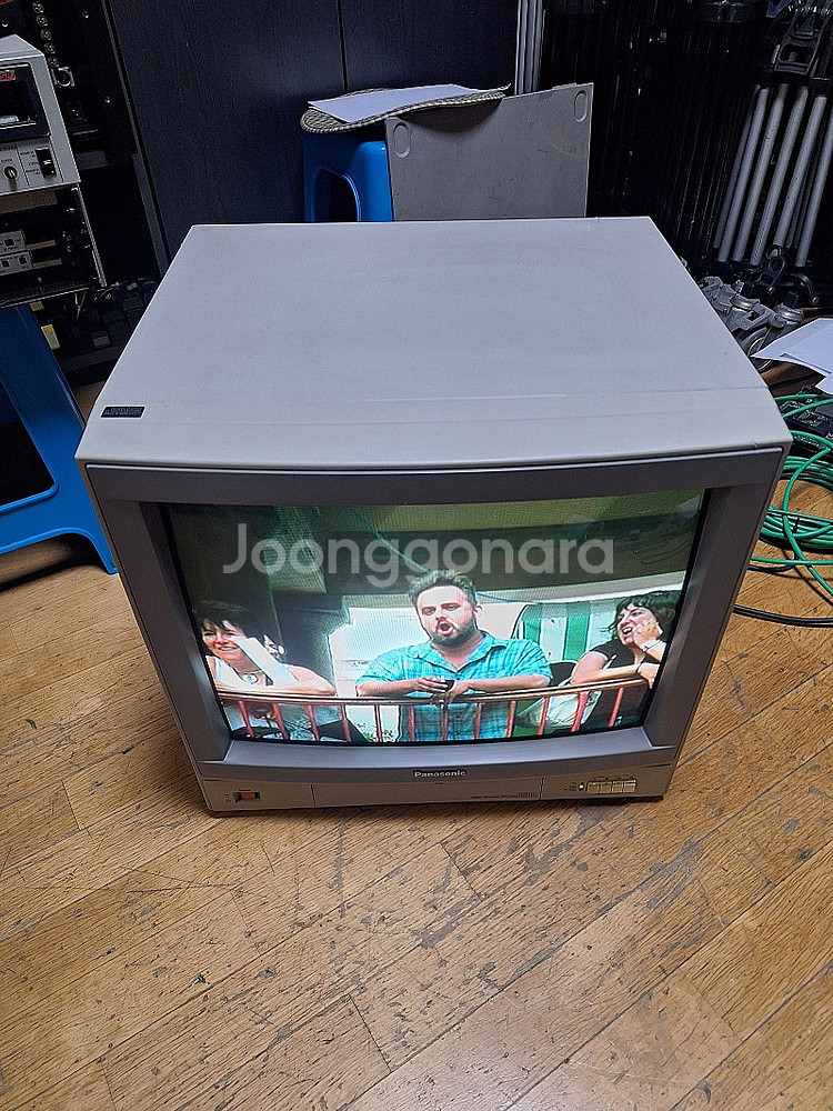 방모 Panasonic WV-CM2000/G 20인치 ...--5