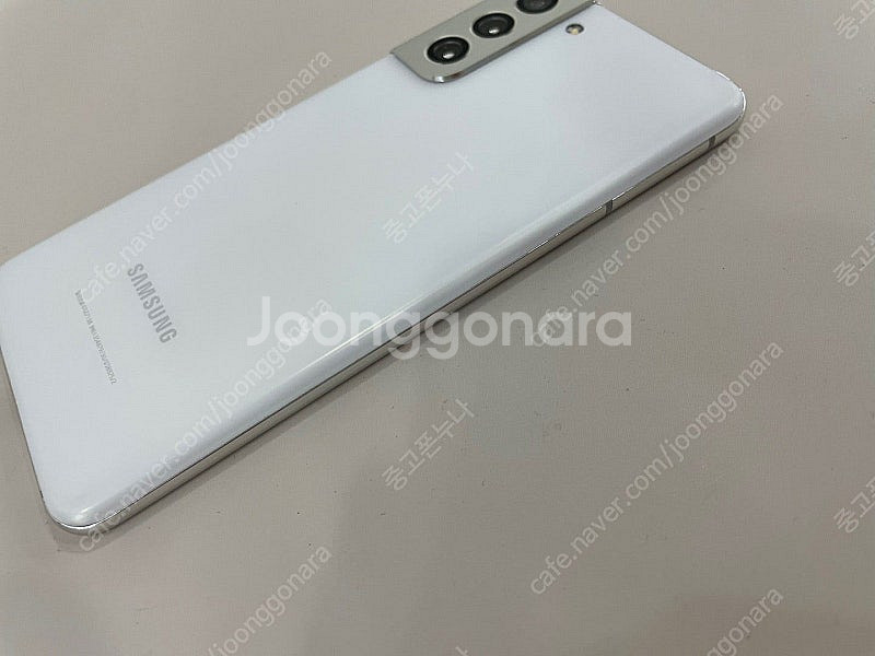 갤럭시 S21화이트 S급 중고폰공기계 당일발송!--4