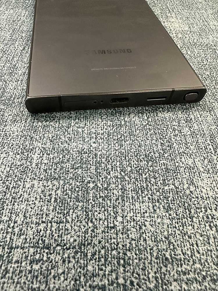 갤럭시S24울트라 256G 블랙 24년 5월개통 무잔상...--9