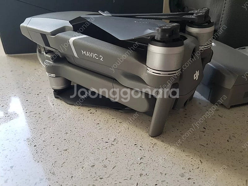DJI 매빅2프로 플라이모어 드론 판매 합니다--1