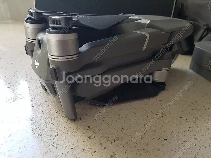 DJI 매빅2프로 플라이모어 드론 판매 합니다--2