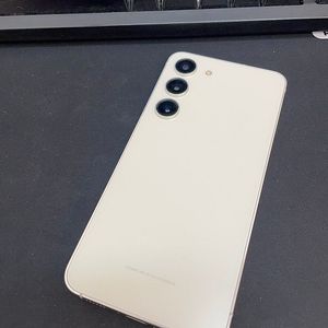 갤럭시S23 크림 256GB 무잔상 상태좋은 중고38만팝니다