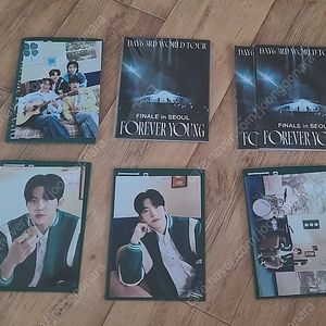 데이식스 굿즈 입장 포카 필름 카메라 티켓북 세트 아크릴 스탠드 트레카