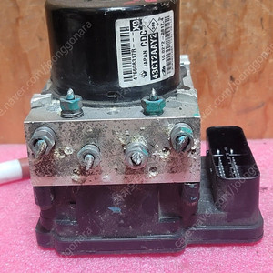 (중고) 올뉴SM7 L47 뉴SM5 L43 호환 중고품 ABS 모듈 (( 키로수미연동제품) 476608317R X9