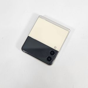 LG/고성능초가성비] 갤럭시 Z플립3 크림 256기가 16.5만원 판매합니다